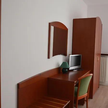 Garni Selene Отель