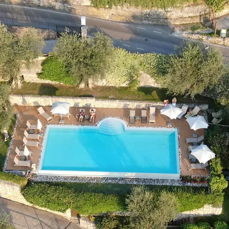 Garni Selene Hotel 2*