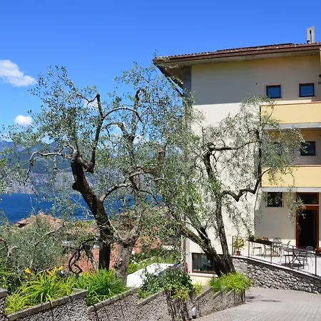 Garni Selene Hotel 2*