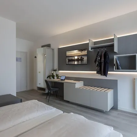 Garni Selene Malcesine